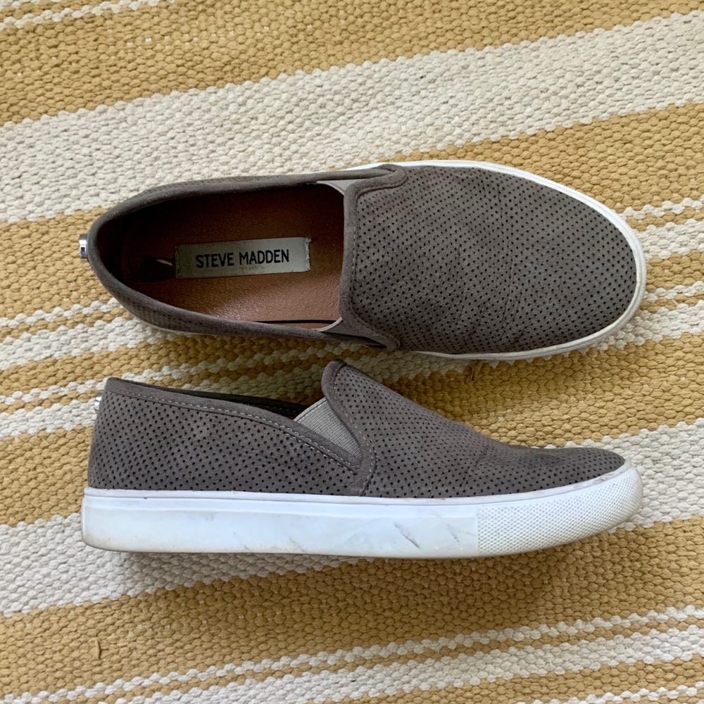 Steve Madden Slip-Ons
